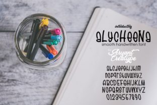 Alychenna: A Designer’s Take on This Script Font